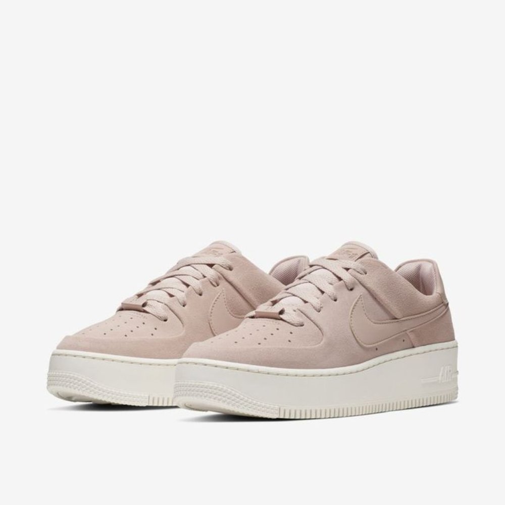 Air Force 1s W6.5/7